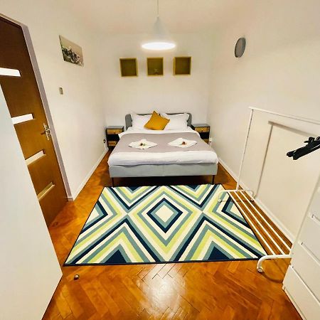 Modern Place To Stay-Self Check-In Nonstop 24H-Wifi Resita Extérieur photo
