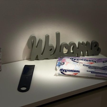 Modern Place To Stay-Self Check-In Nonstop 24H-Wifi Resita Extérieur photo